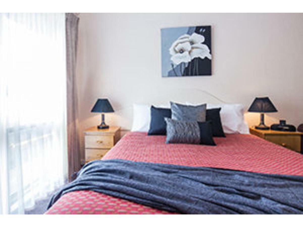 Mid City Motel Mount Gambier Bagian luar foto